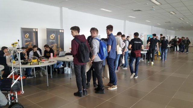Programowanie, robotyka, gry, prelekcje, nauka i kariera w branży IT, czyli Check IT 2019